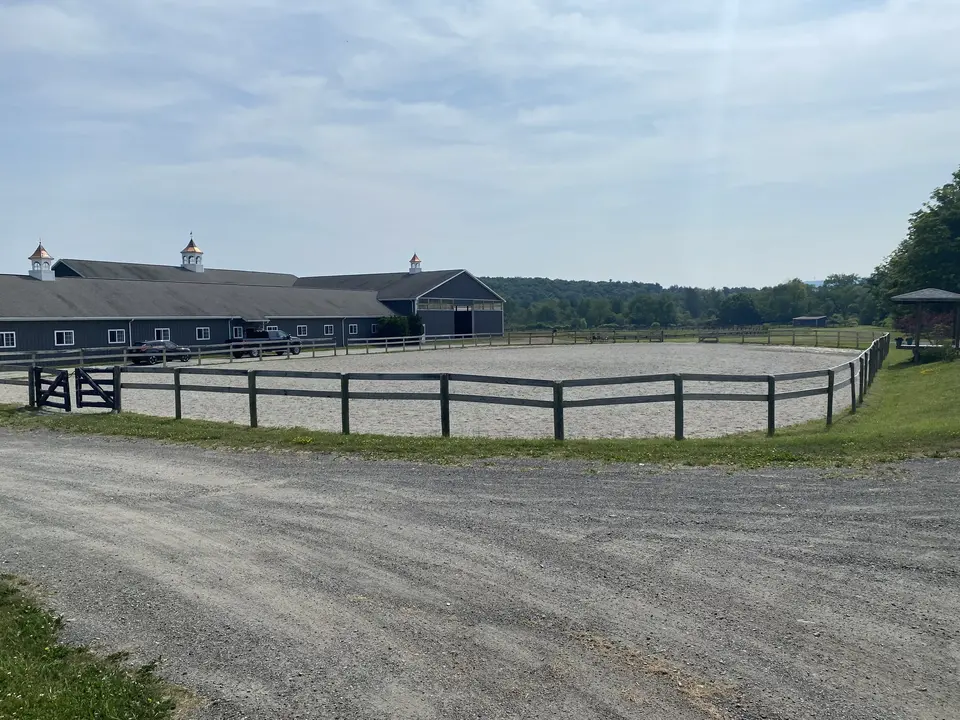 Sebring Stables in Pittsfield, MA | Berkshires Outside