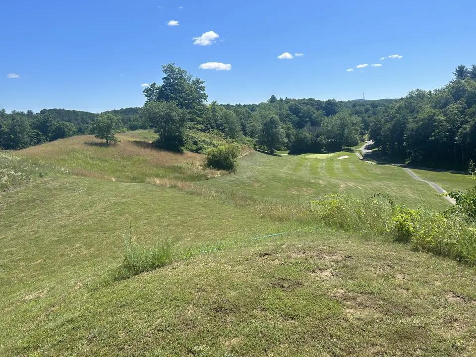 Bas Ridge Golf Course in Hinsdale, MA | Berkshires Outside