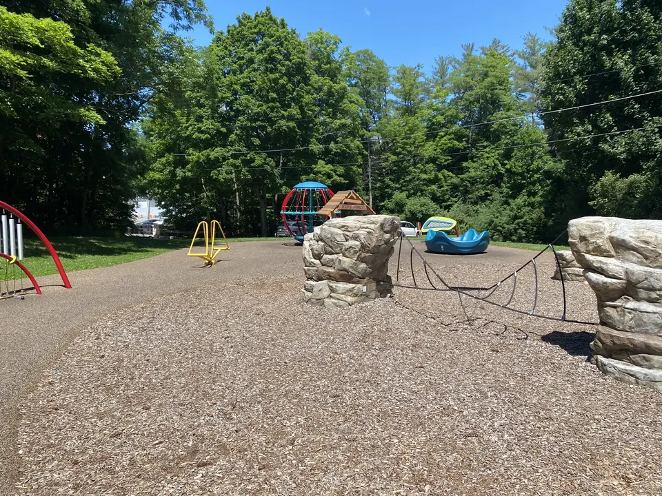 Mt. Pleasant Playground in Williamstown, MA | Berkshires Outside