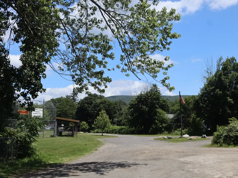 Entrance to Tillotson Park, right off Walker Street.