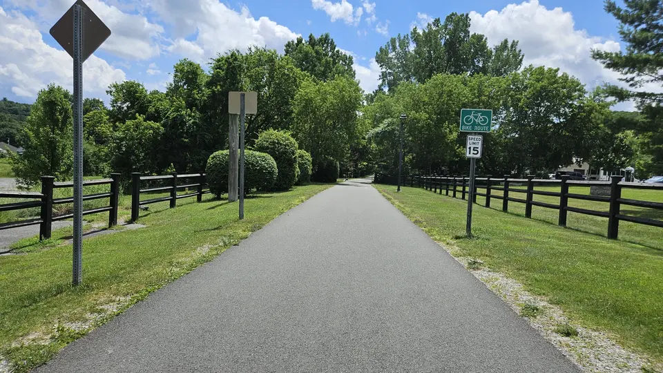The Ashuwilticook trail.