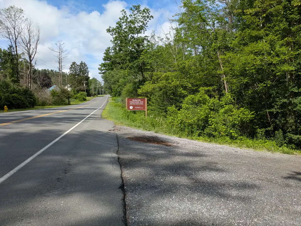 Entrance sign