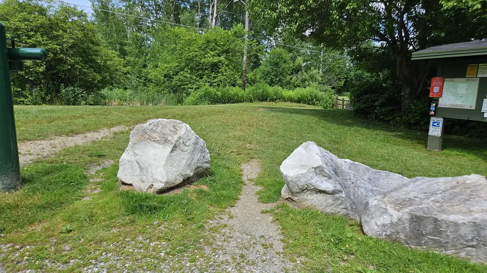 Stones by the trailhead.