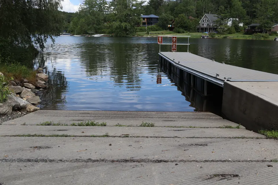 Close up view of the Goose Pond Boat Ramp.