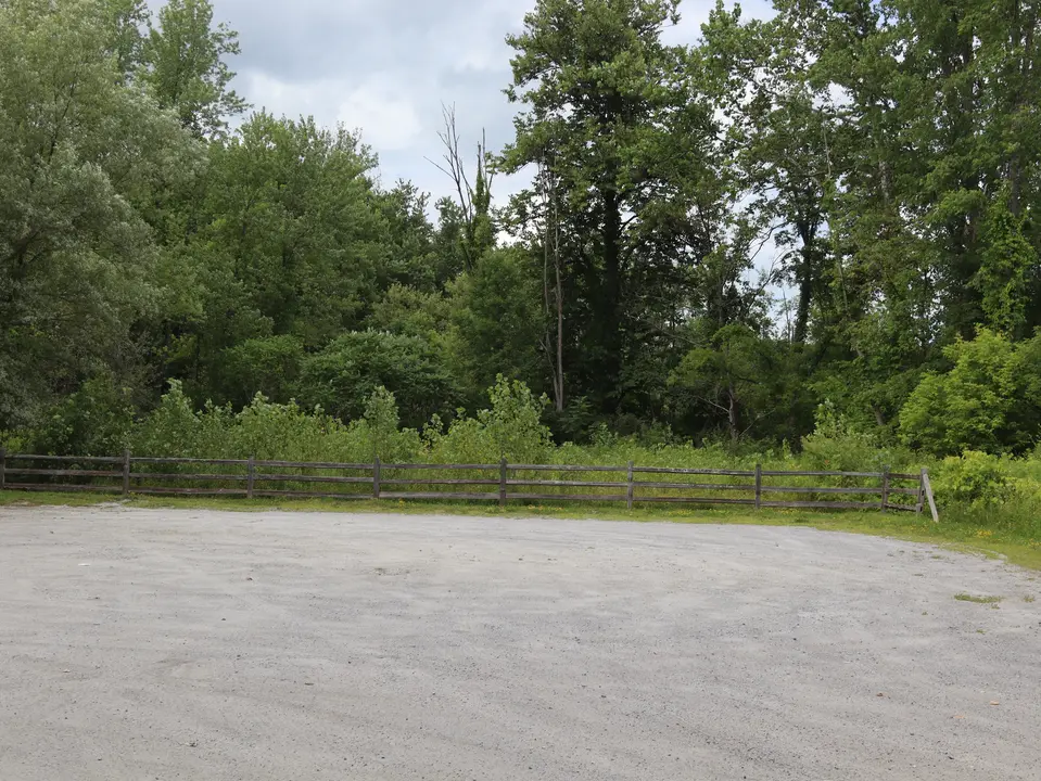 Parking area for the Housatonic Flats preserve.