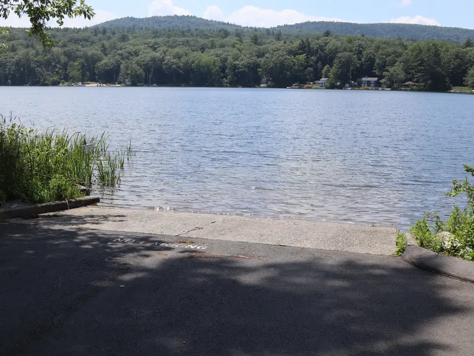 Lake Buel Boat Ramp.