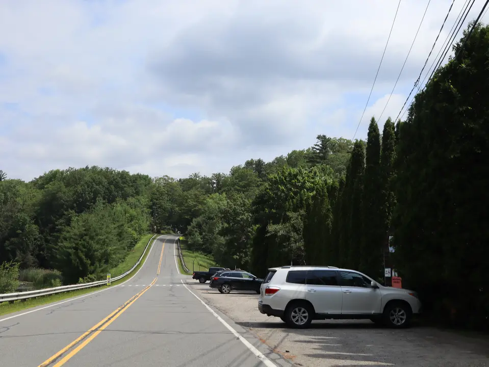 Parking area for Monterey Town Beach and the Lake Garfield Boat Ramp
