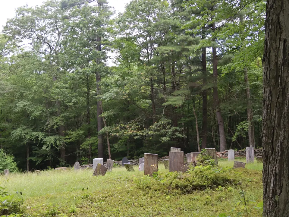 Mount Hunger Cemetery.