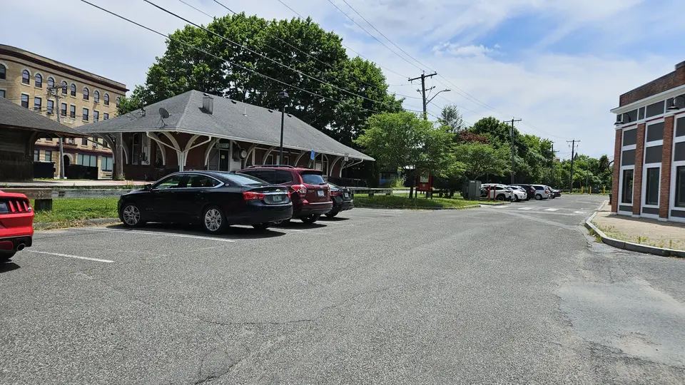 The parking area, with designated handicap spots.
