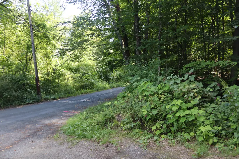 Ridge Trailhead in Lee, MA | Berkshires Outside